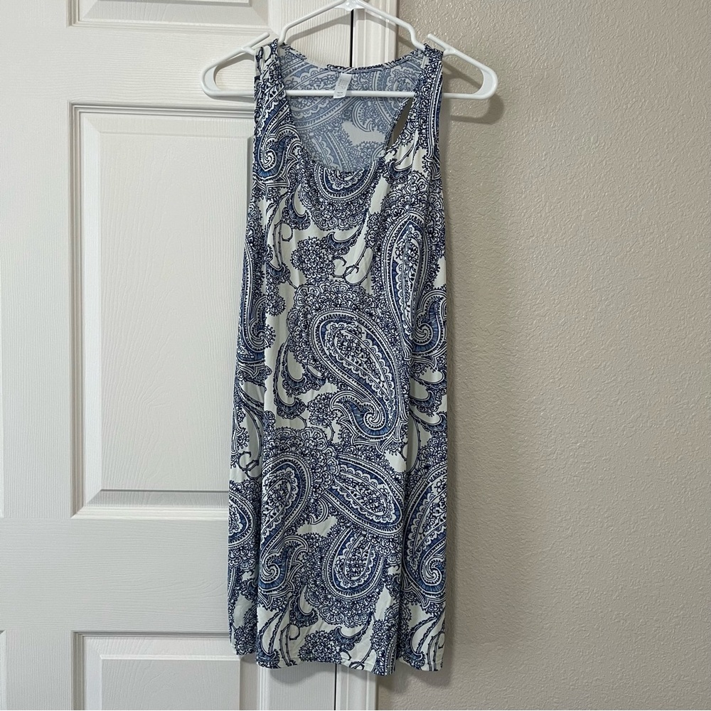 EUC Women’s Nightgown by Cacique - size 10/12